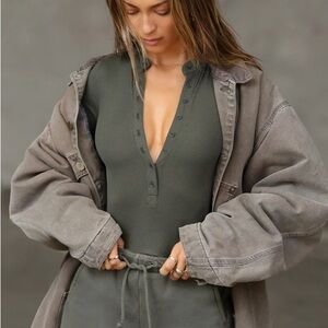 Joah Brown Olive Long Sleeve